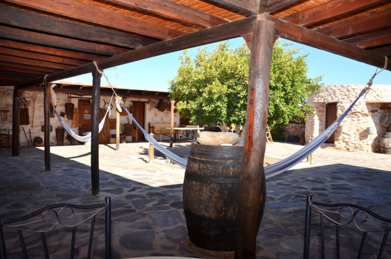 patio-gayria-casas-rurales-fuerteventura